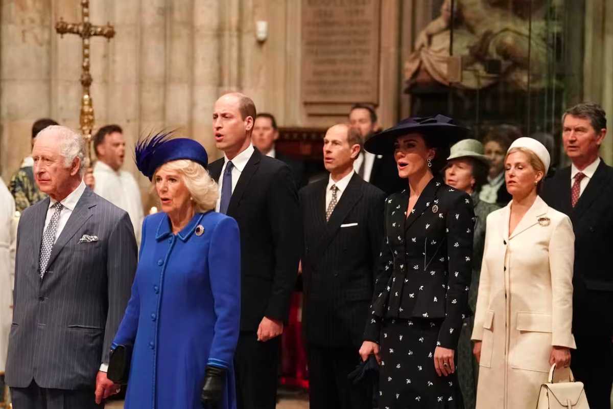 Kate Middleton e Carlo III - TeleReggioCalabria