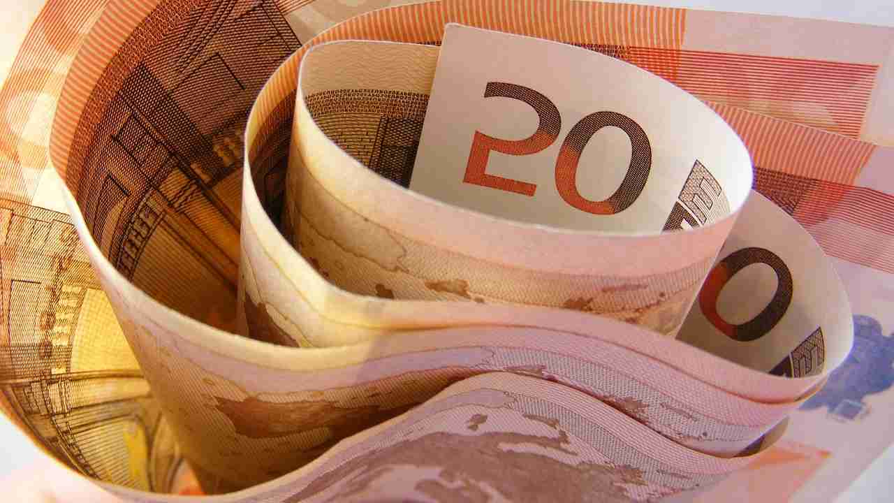 Ti arrivano 150 euro per la naspi e dis-cool 2023, se hai queste preprogative