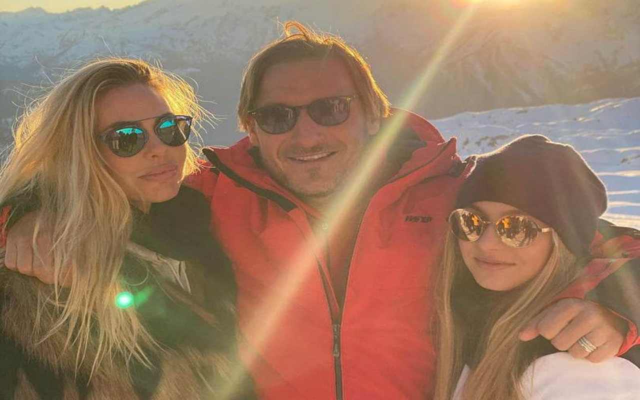 Scoppia il caso in casa Totti: "faceva l'amante" foto instagram 11042023 telereggiocalabria