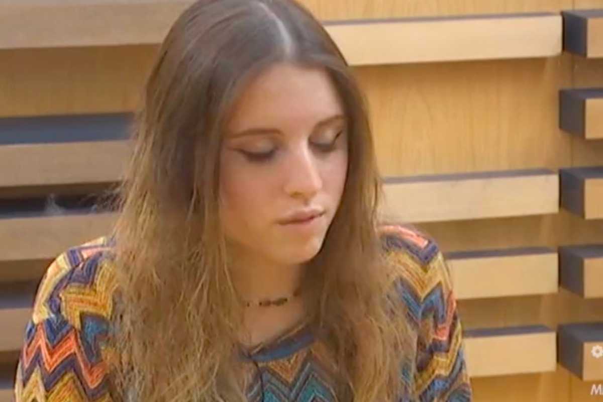 Angelina Manco lacrime Amici - TeleReggioCalabria