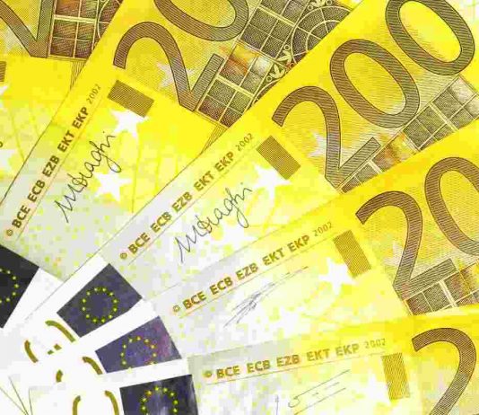 Borsa di studio da 200 euro studenti calabresi - Telereggiocalabria.it